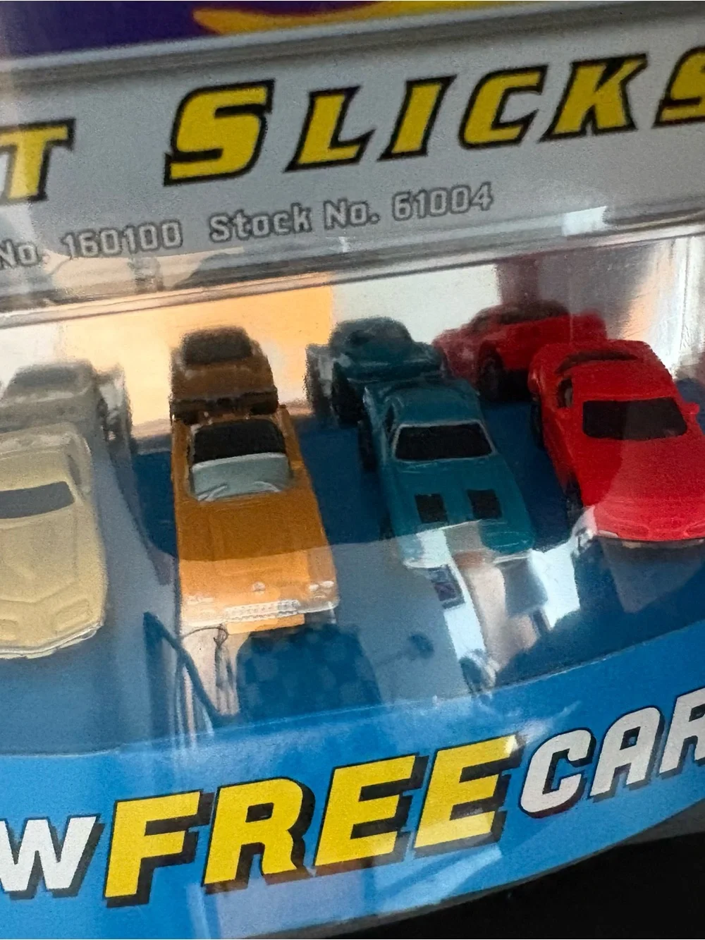 Vintage NOS Speedeez Street Slicks1 w/5 Extra Cars Unopened 2003 Micro Scale